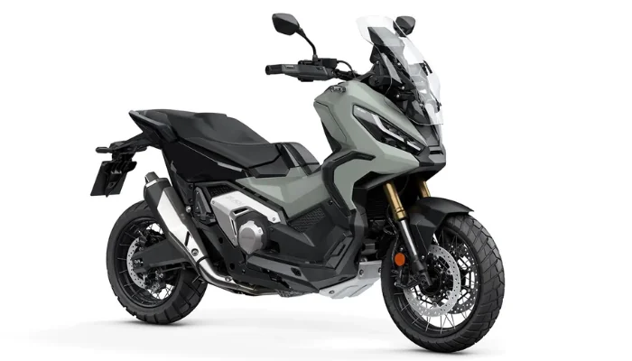 Ficha Técnica Honda X-ADV 750 representada por uma foto da honda x adv.