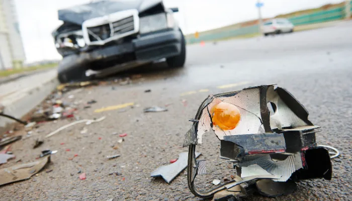 carro batido financiado sem seguro perda total do veículo