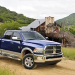 Dodge Ram 3500 na cor azul. Falando sobre o seguro dodge ram 3500.
