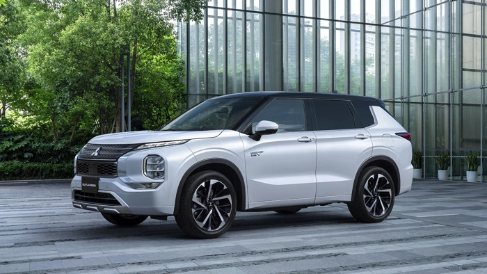 Veículo SUV da Mitsubishi. Falando sobre o seguro mitsubishi.