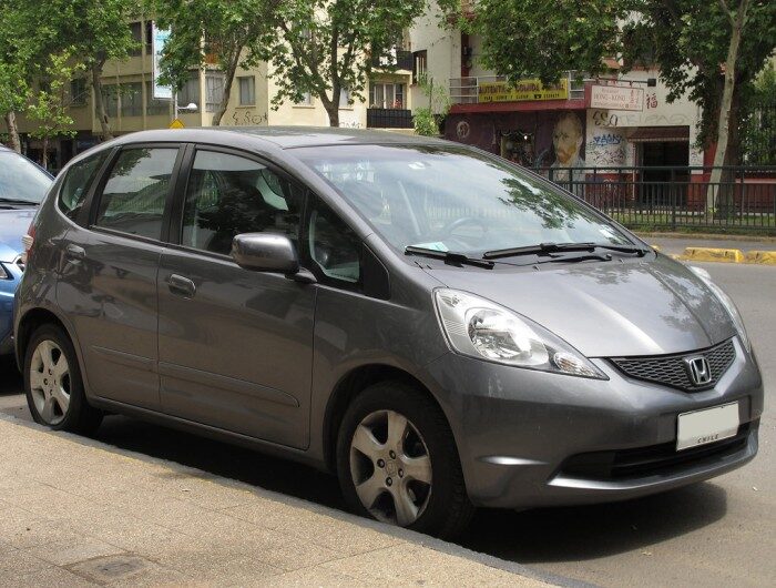honda fit cinza