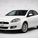 Fiat Bravo visto de frente em artigo sobre preço e cotação de seguro em 2026