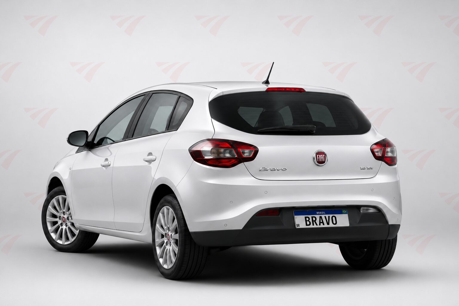 Traseira do Fiat Bravo em artigo sobre seguro e assistência 24 horas