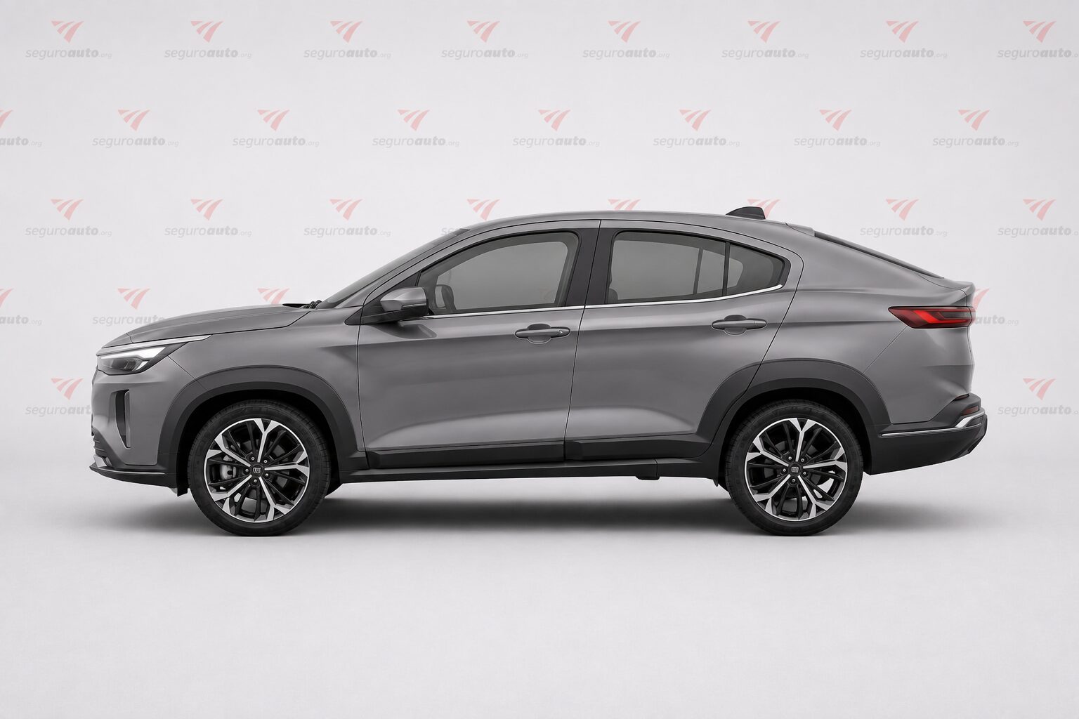 Seguro do Fiat Fastback 2026 visto de lateral em artigo sobre seguro, coberturas e franquia