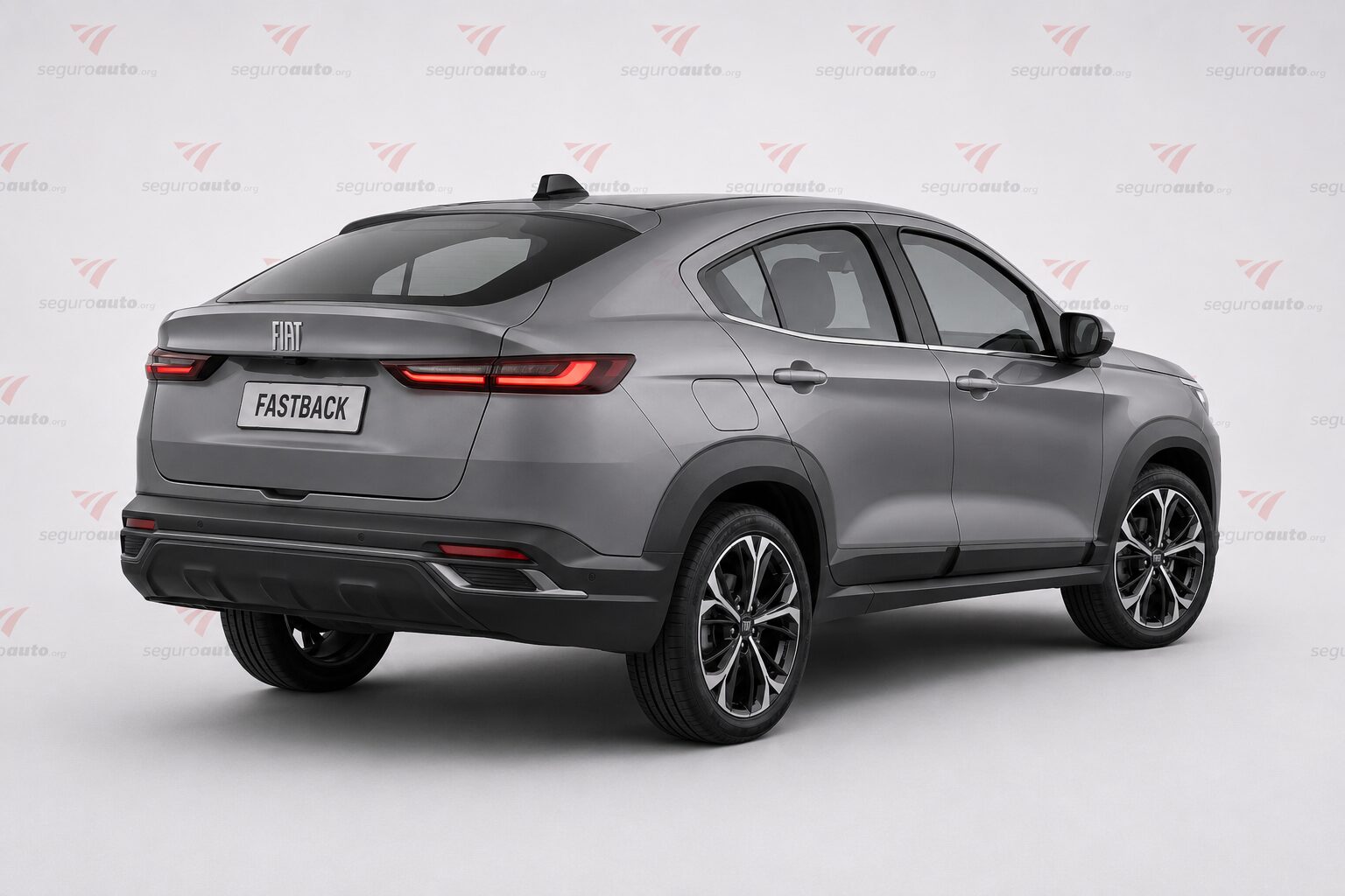 Seguro Fiat Fastback 2026 em perspectiva traseira para artigo sobre seguro e assistência 24 horas